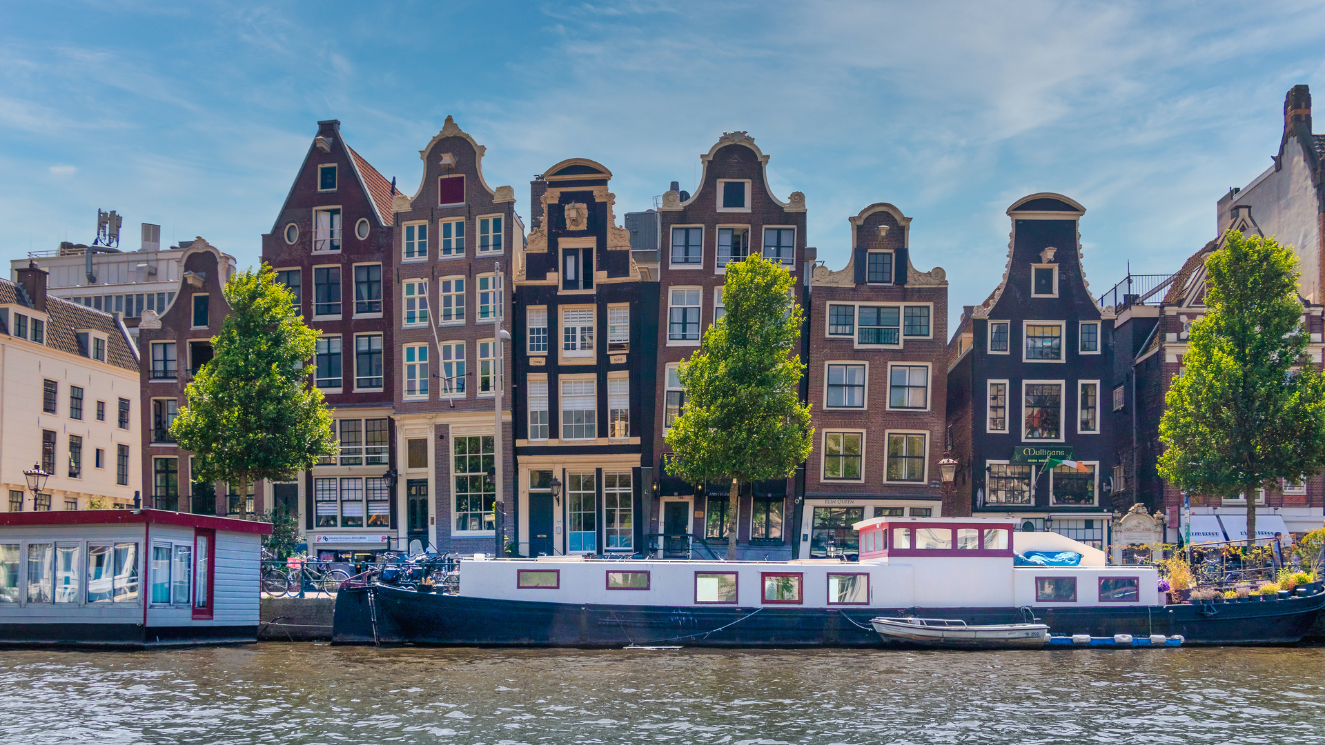 Alte Amsterdamer Häuserzeile