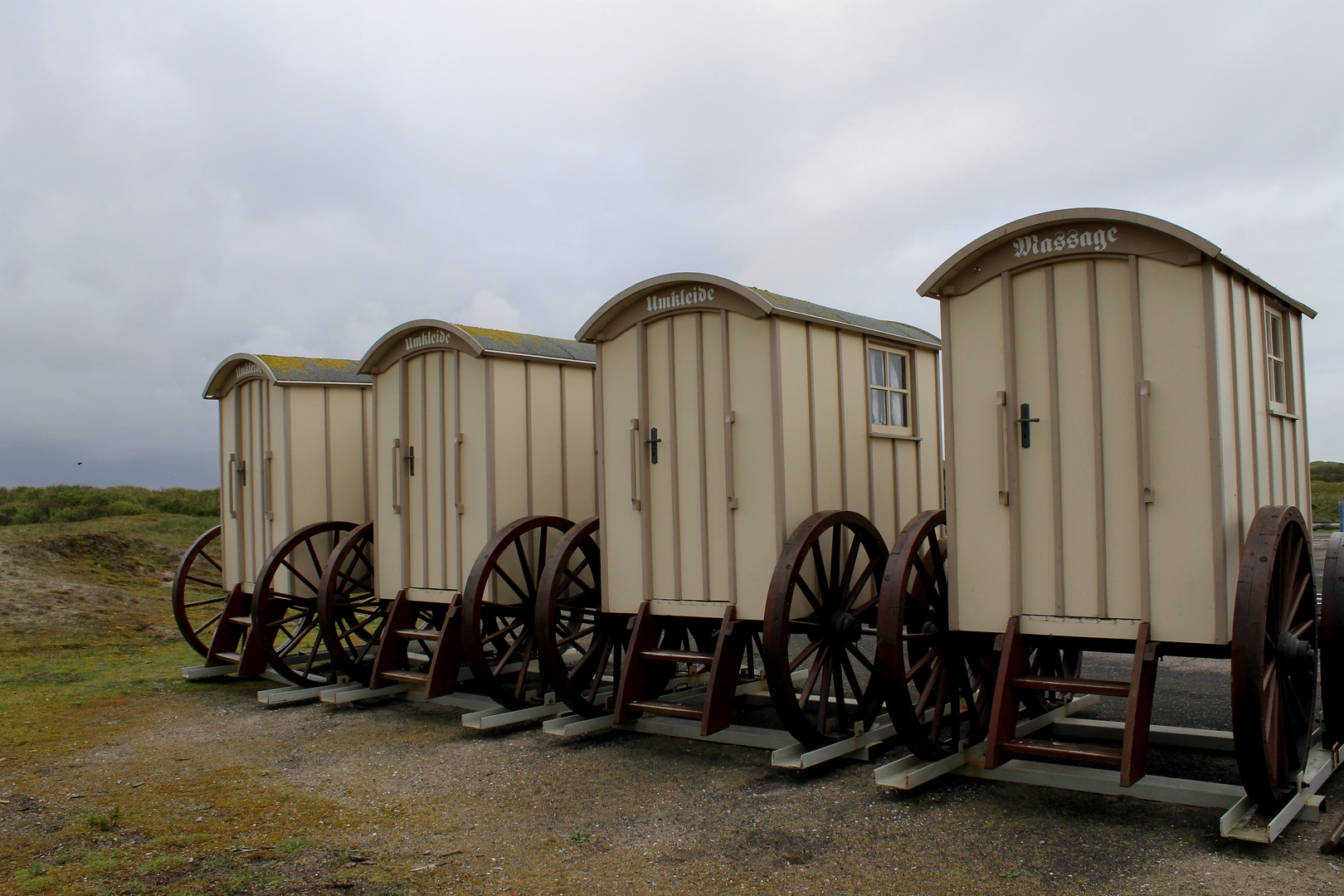 Alte Badewagen auf Norderney