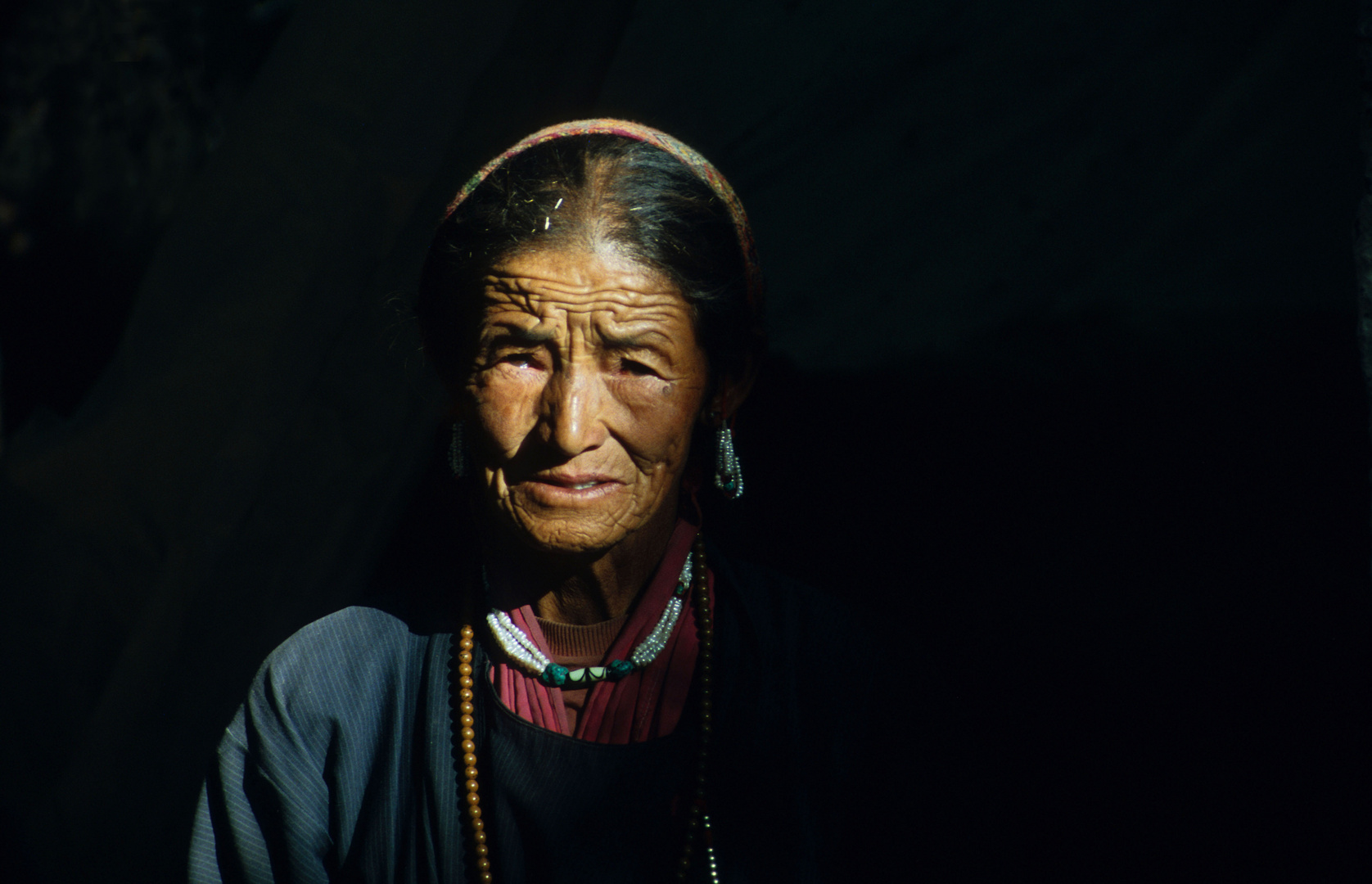 Alte Bäuerin in Ladakh, Indien