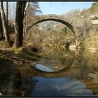 alte Bogenbrücke in Navacelles