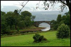 Alte Brücke bei Inveraray / Schottland