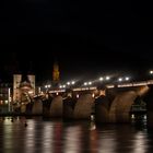 Alte Brücke bei Nacht