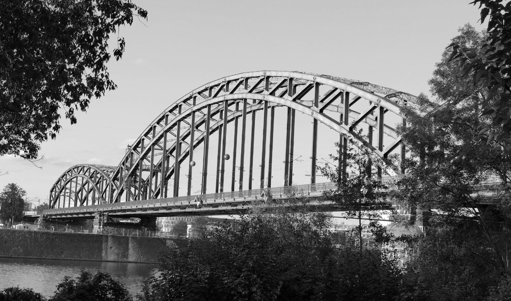 ...alte Brücke...