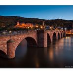 Alte Brücke mit Schloss