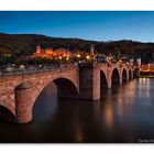 Alte Brücke mit Schloss