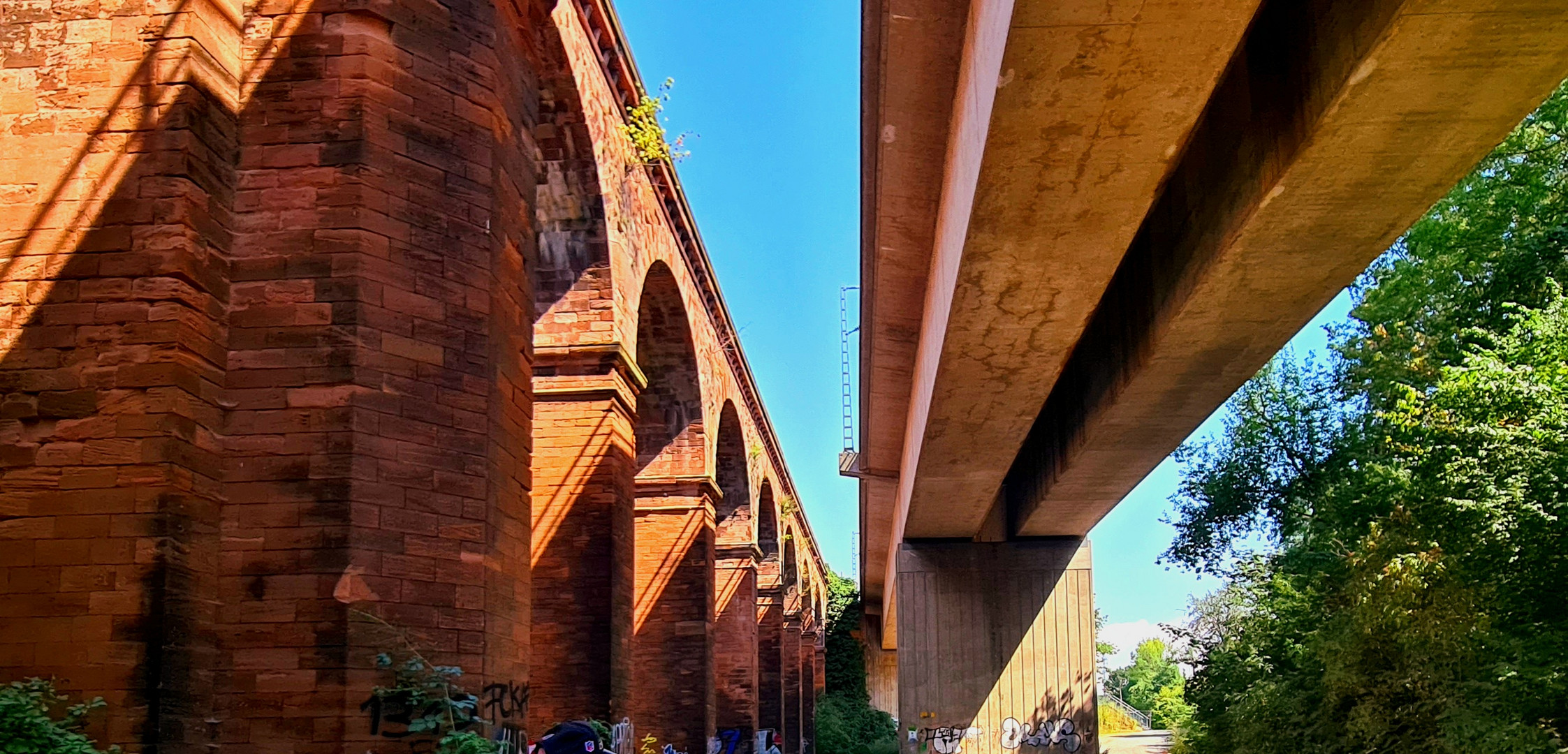 Alte Brücke - neue Brücke I