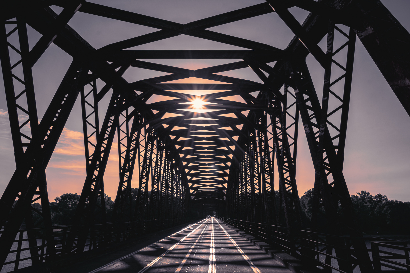 Alte Brücke über den Rhein bei Rastatt 