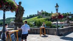 alte Brücke und Festung Marienberg