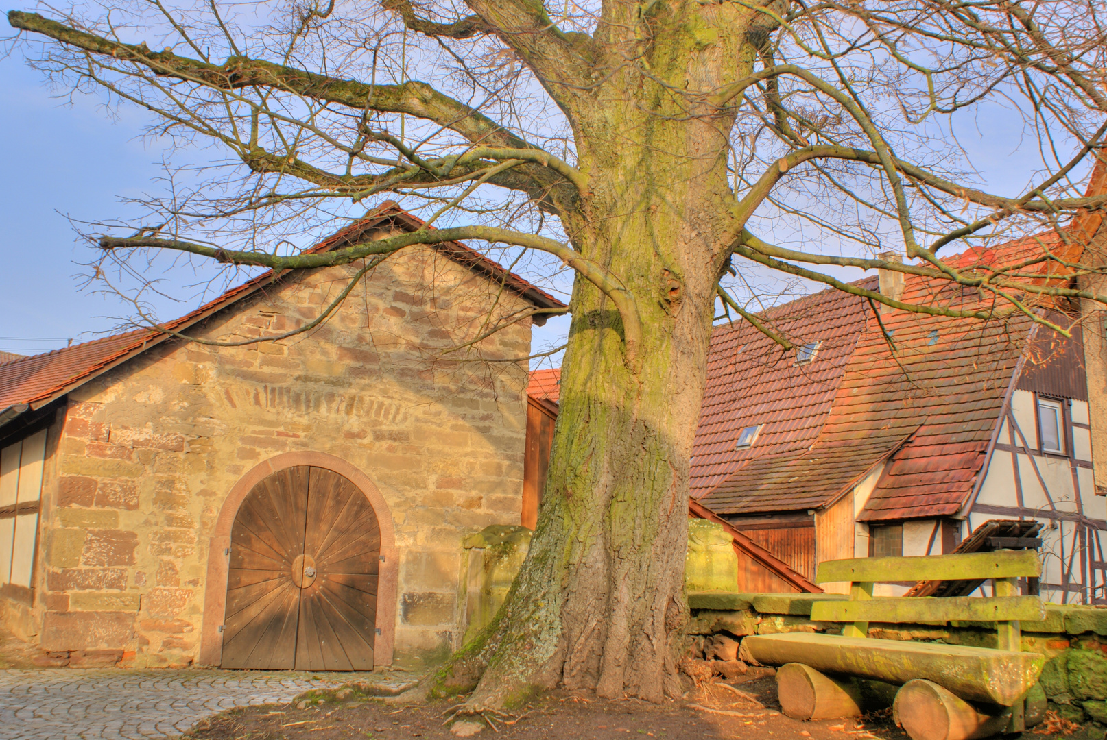 Alte Burg-Kirche in Linzingen