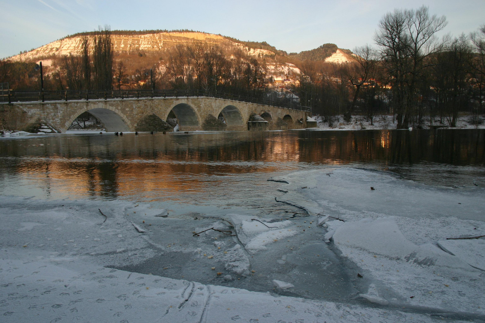 Alte Burgauer Brücke im Februar 2012