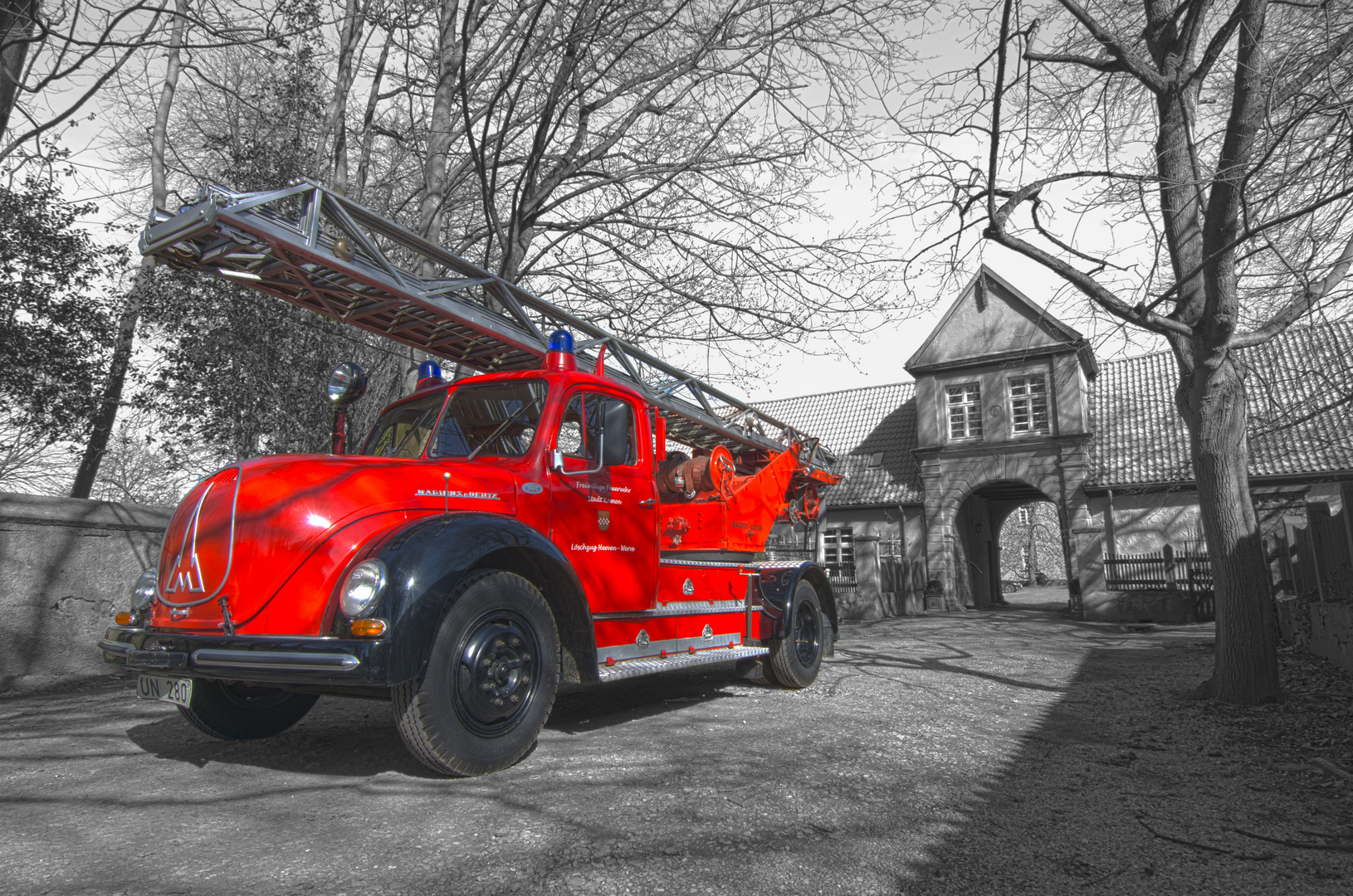 Alte DLK Feuerwehr Kamen-Heeren