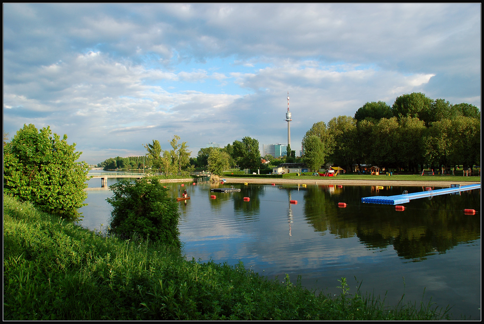 Alte Donau und Angelibad