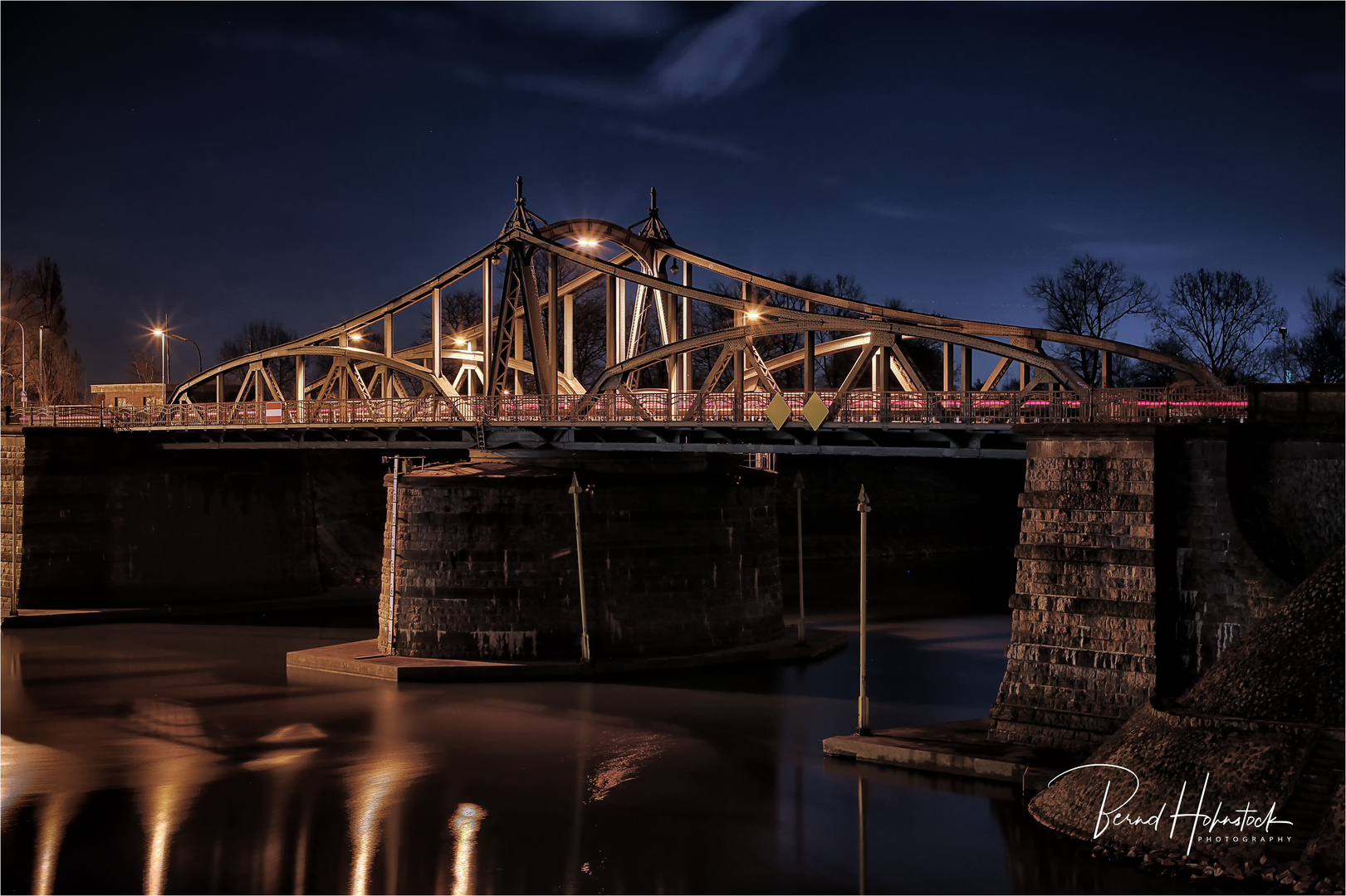 Alte Drehbrücke Rheinhafen Krefeld Uerdingen ....