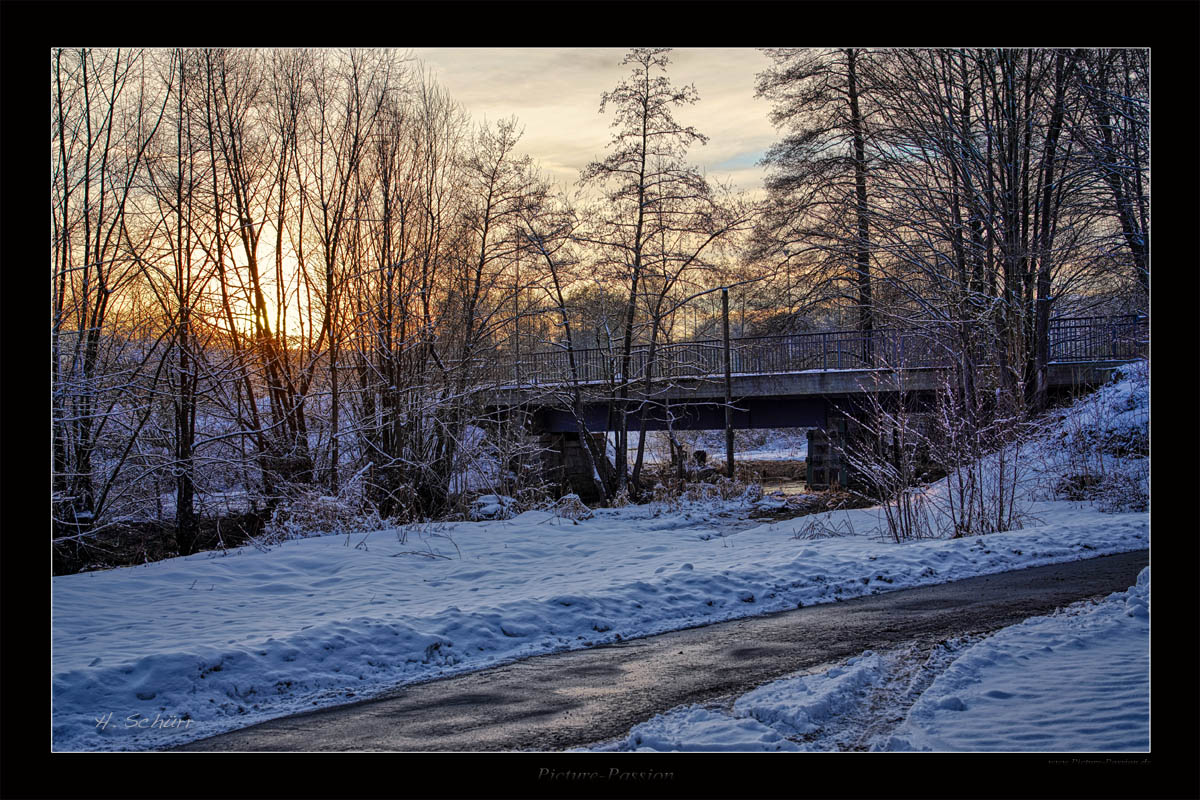 Alte Eisenbahn Brücke