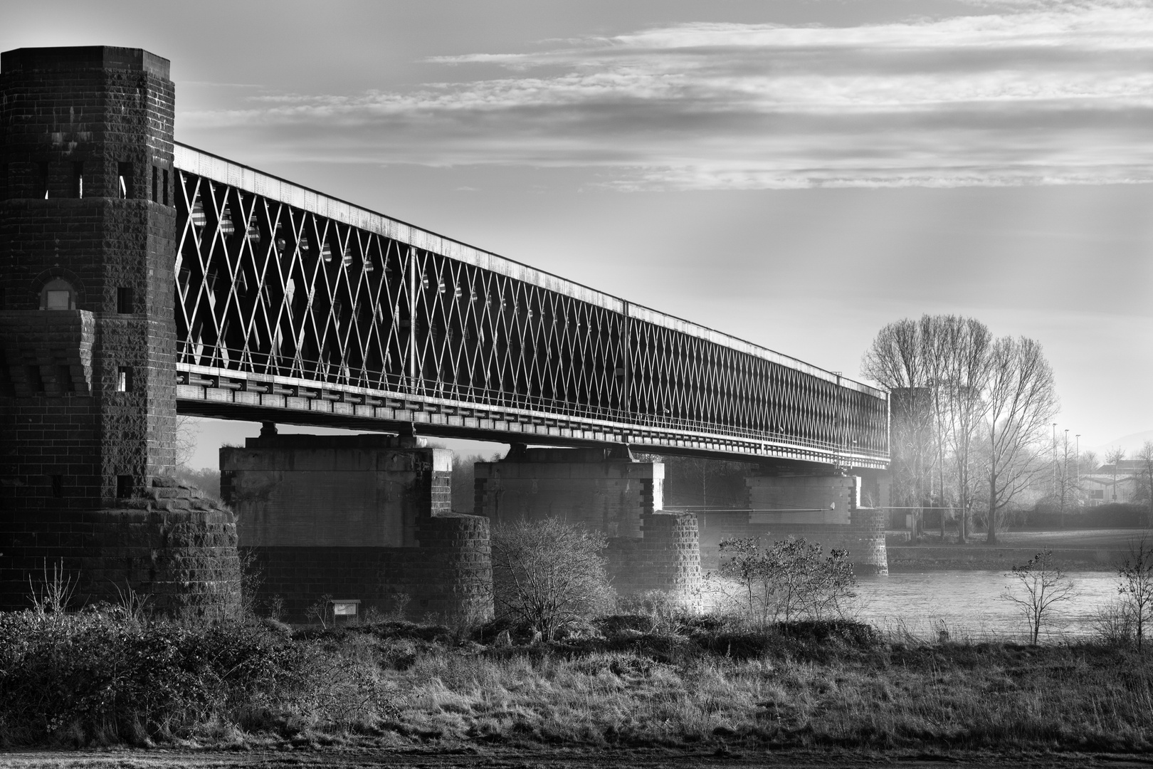 alte eisenbahnbrücke 2