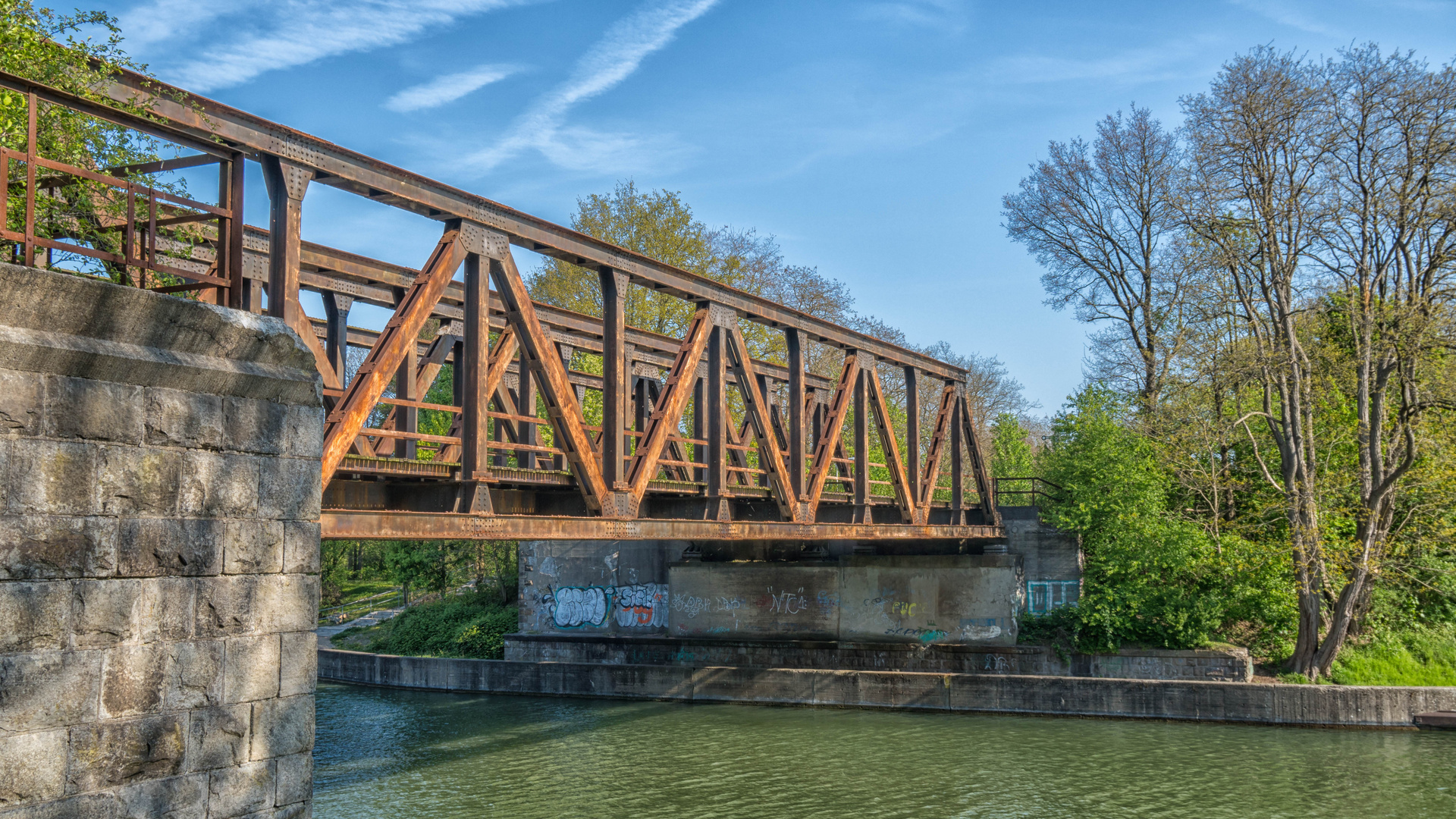 Alte Eisenbahnbrücke