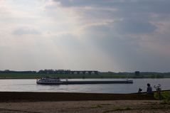 Alte Eisenbahnbrücke bei Wesel