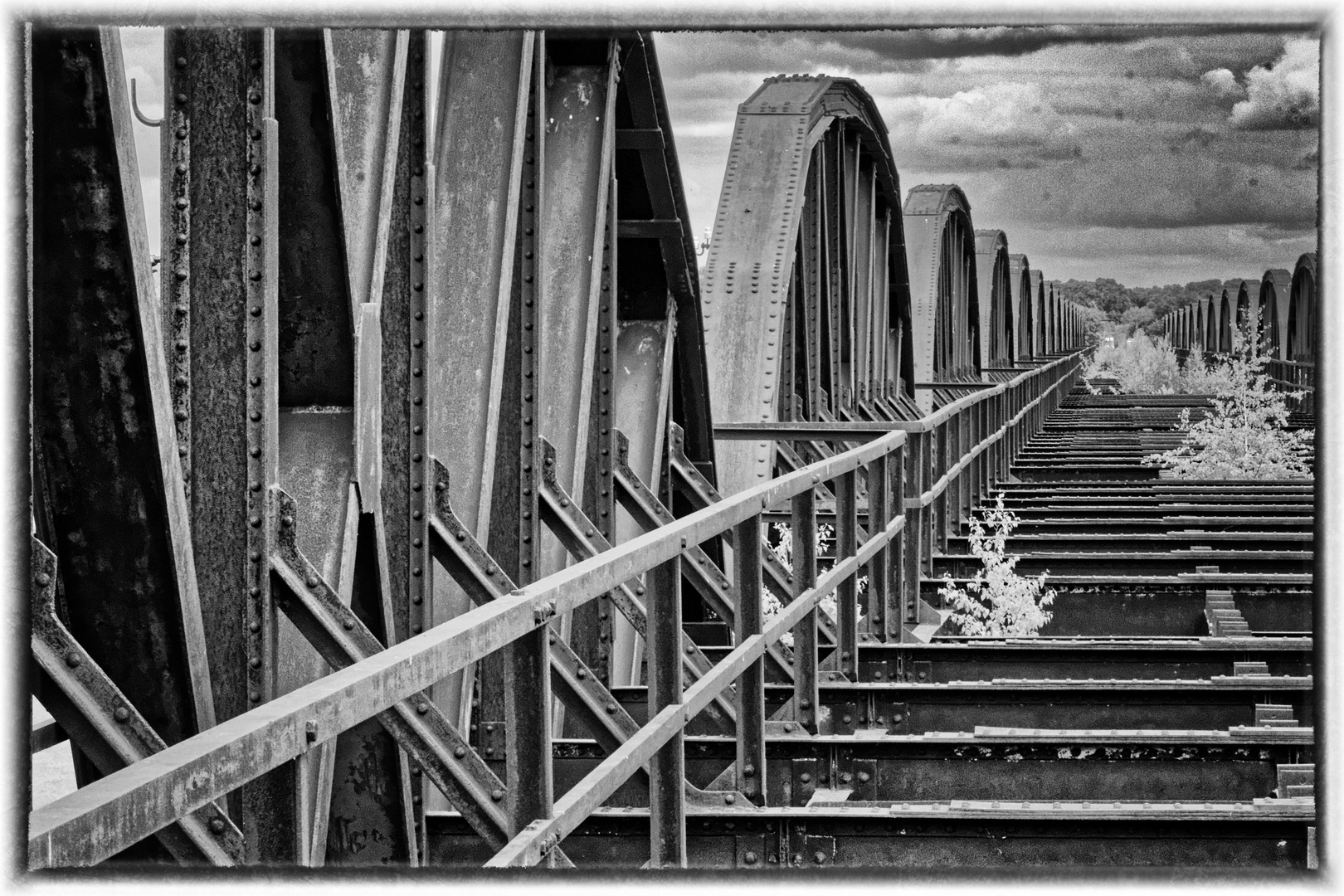 Alte Eisenbahnbrücke Dömitz an der Elbe