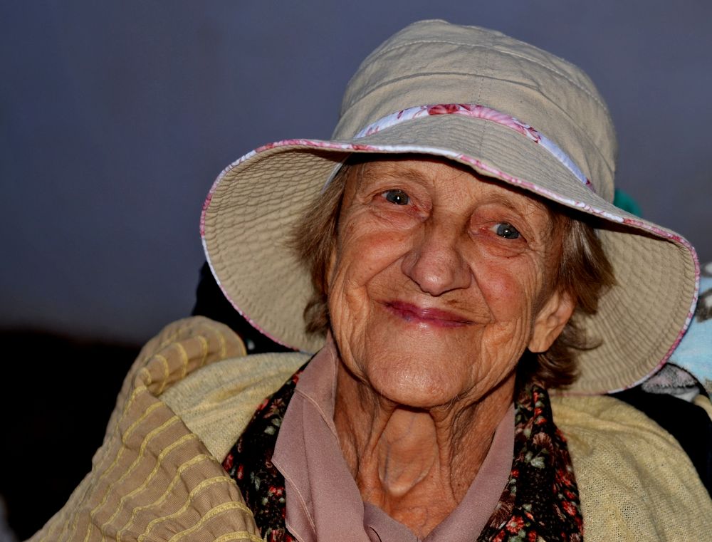 Alte Frau Foto &amp; Bild portrait, portrait frauen, frau Bilder auf