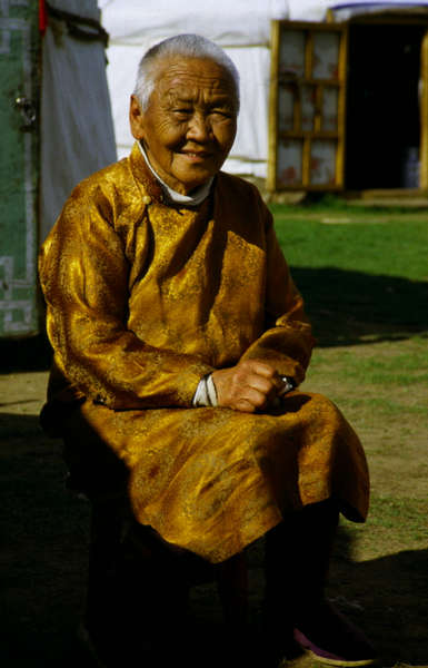 Alte Frau aus der Mongolei