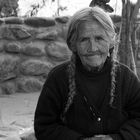 Alte Frau in Ollantaytambo