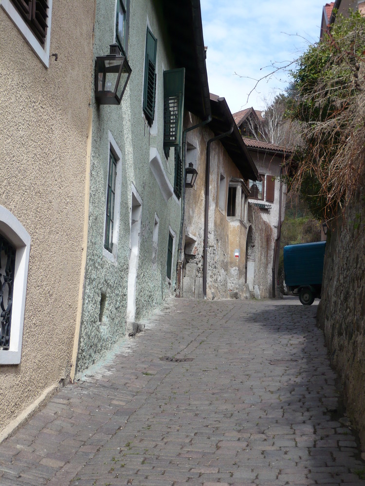 Alte Gasse in Brixen, Südtirol