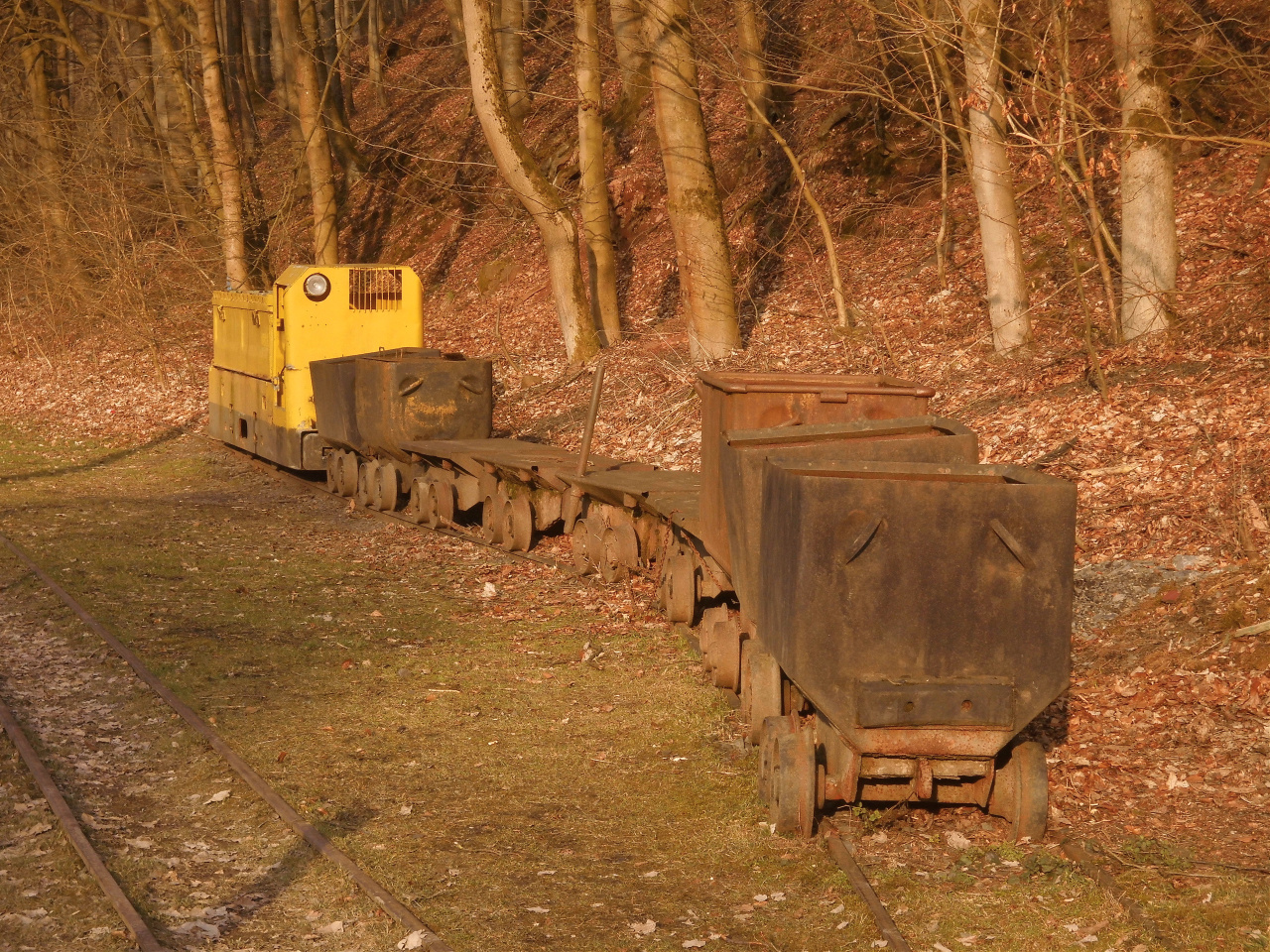 Alte Grubenbahn beim Rabensteiner Stollen.