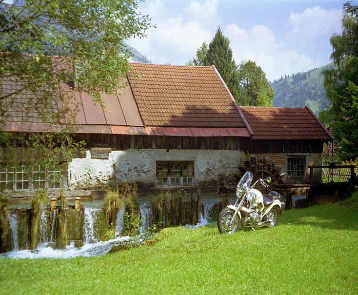 Alte Hammerschmiede und "neues" Moped