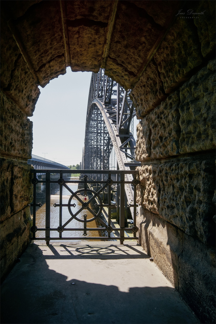 Alte Harburger Elbbrücke ()