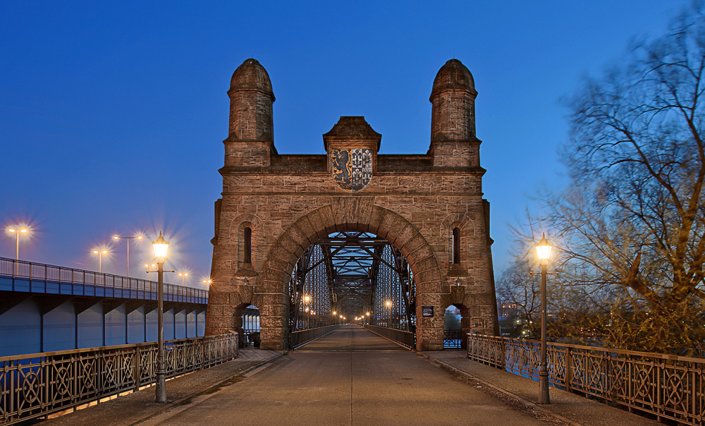 Alte Harburger Elbbrücke