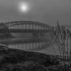 Alte Harburger Elbbrücke im Nebel