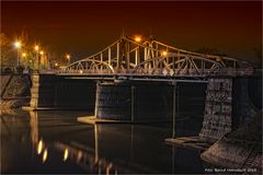 Alte historische Drehbrücke Krefeld Hafen ....