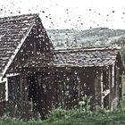 Alte Hütte bei Regen