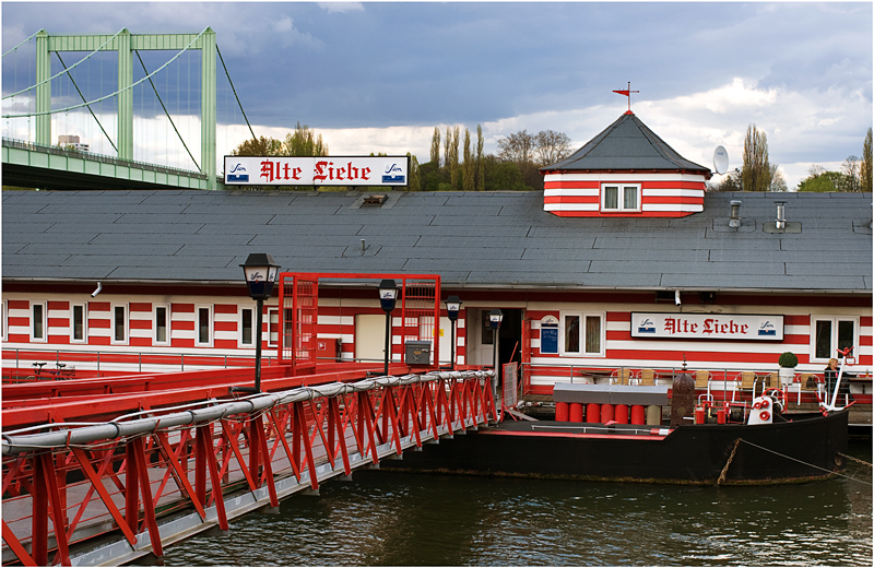 alte liebe mit brücke