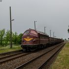 Alte Lok und alter Bahnhof