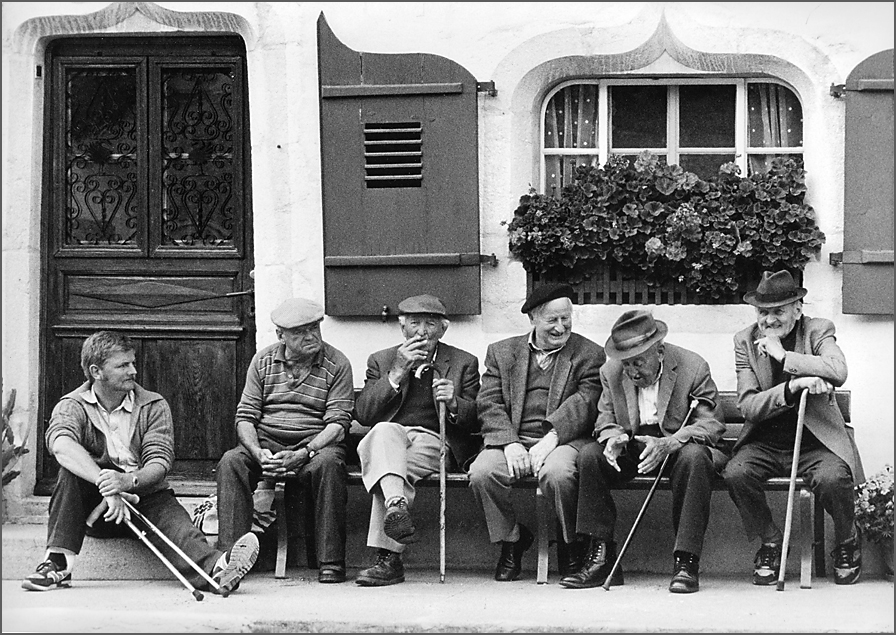 alte Männer im Gespräch Foto &amp; Bild street, outdoor, menschen Bilder
