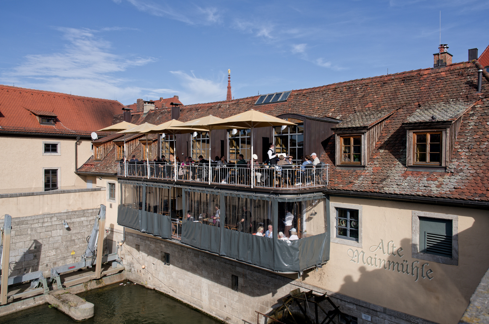 alte Mainbrücke 5