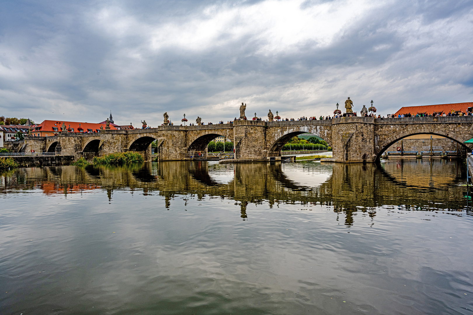 Alte Mainbrücke in Würzburg