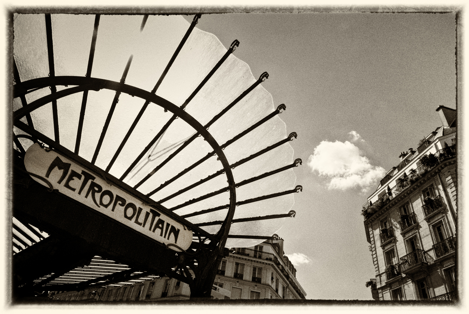 Alte Metrostation in Paris