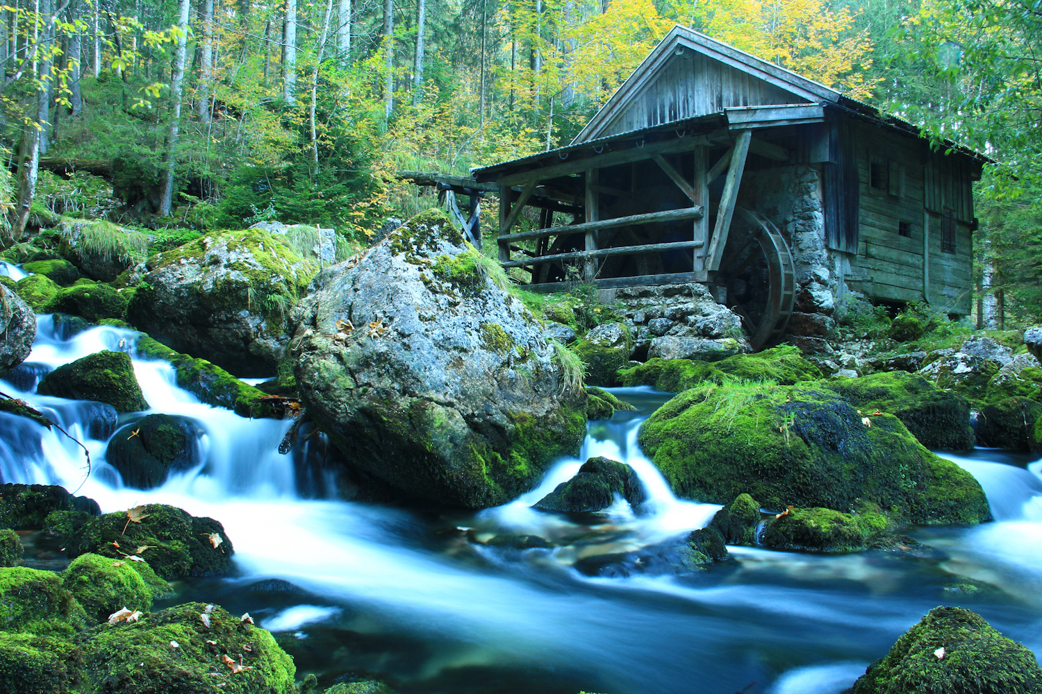 alte Mühle am Gollinger Wasserfall 1