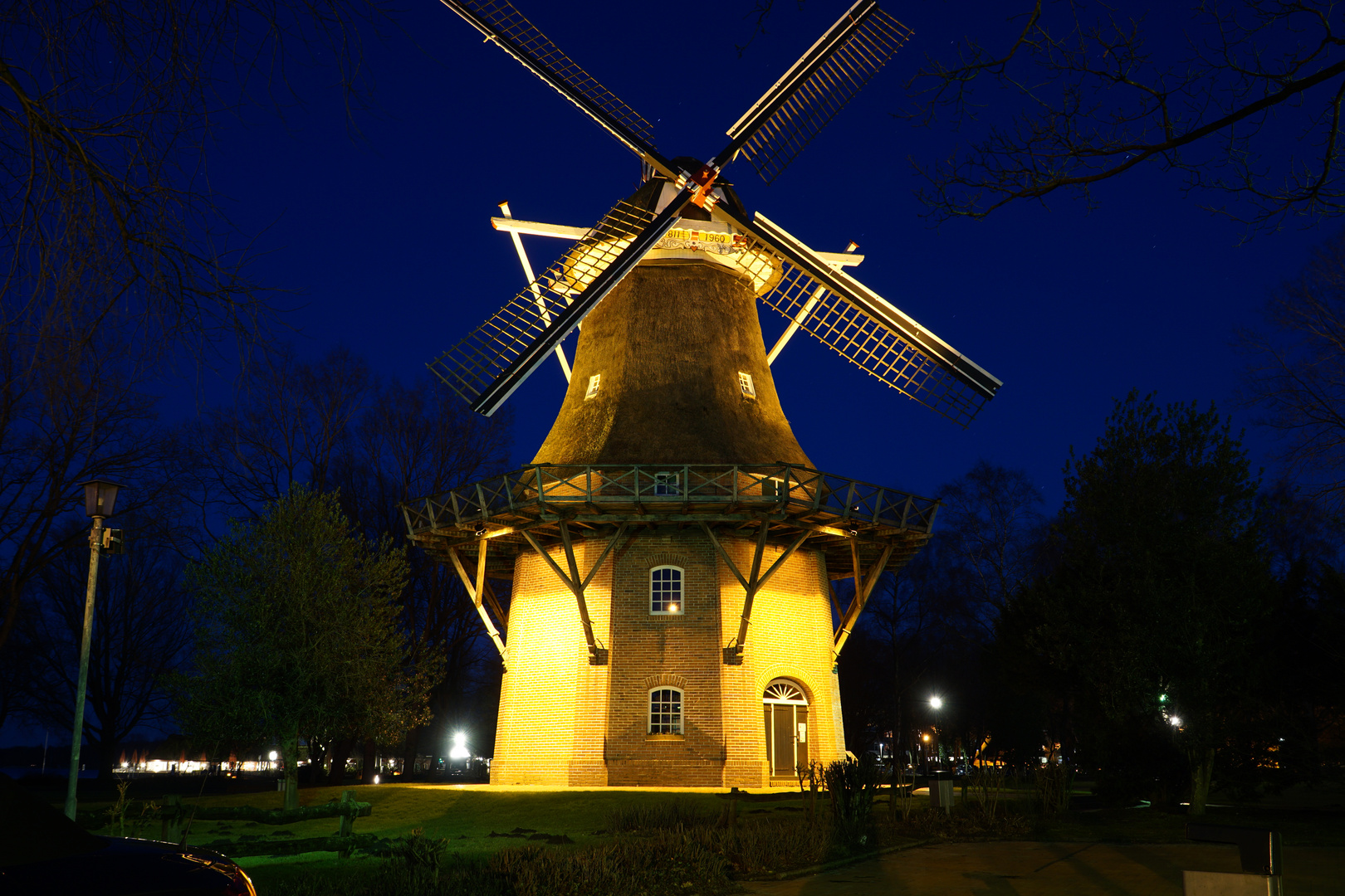 Alte Mühle in Bad Zwischenahn bei Nacht