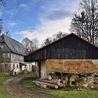 Alte Mühle mit Gardinen