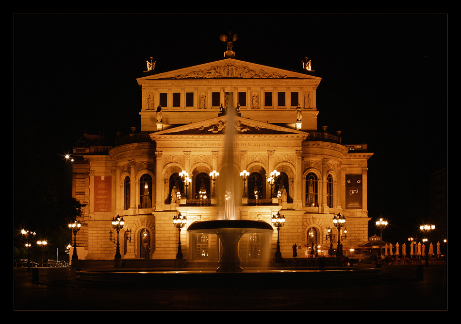 *alte Oper*