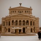 Alte Oper an einem kalten Januarmorgen