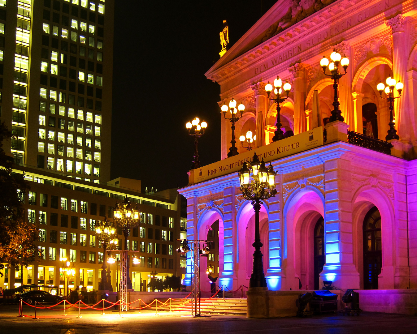 Alte Oper bei Nacht am 18.11.2011