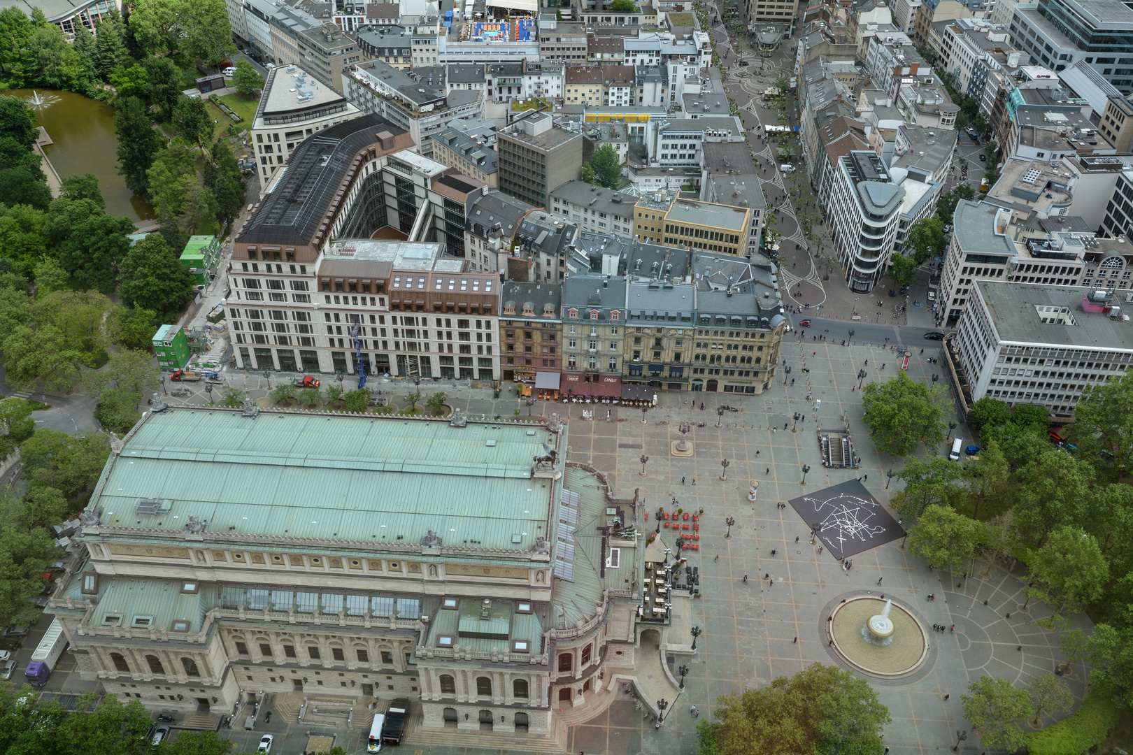 Alte Oper Frankfurt von oben