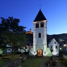 Alte Pfarrkirche St. Remaclus in Cochem Cond mit Reichsburg