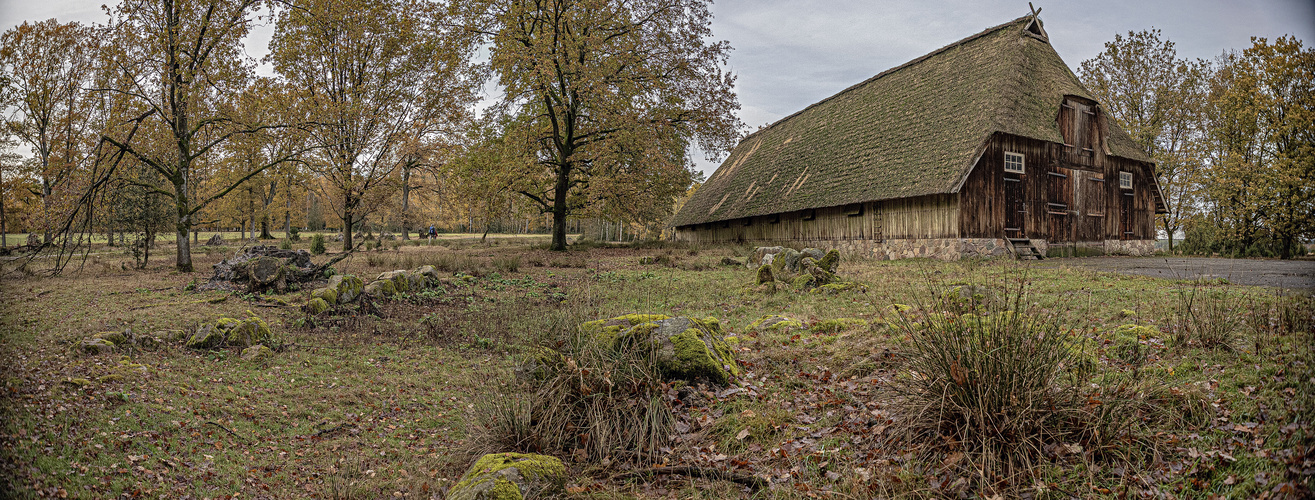 Alte Scheune in der Heide