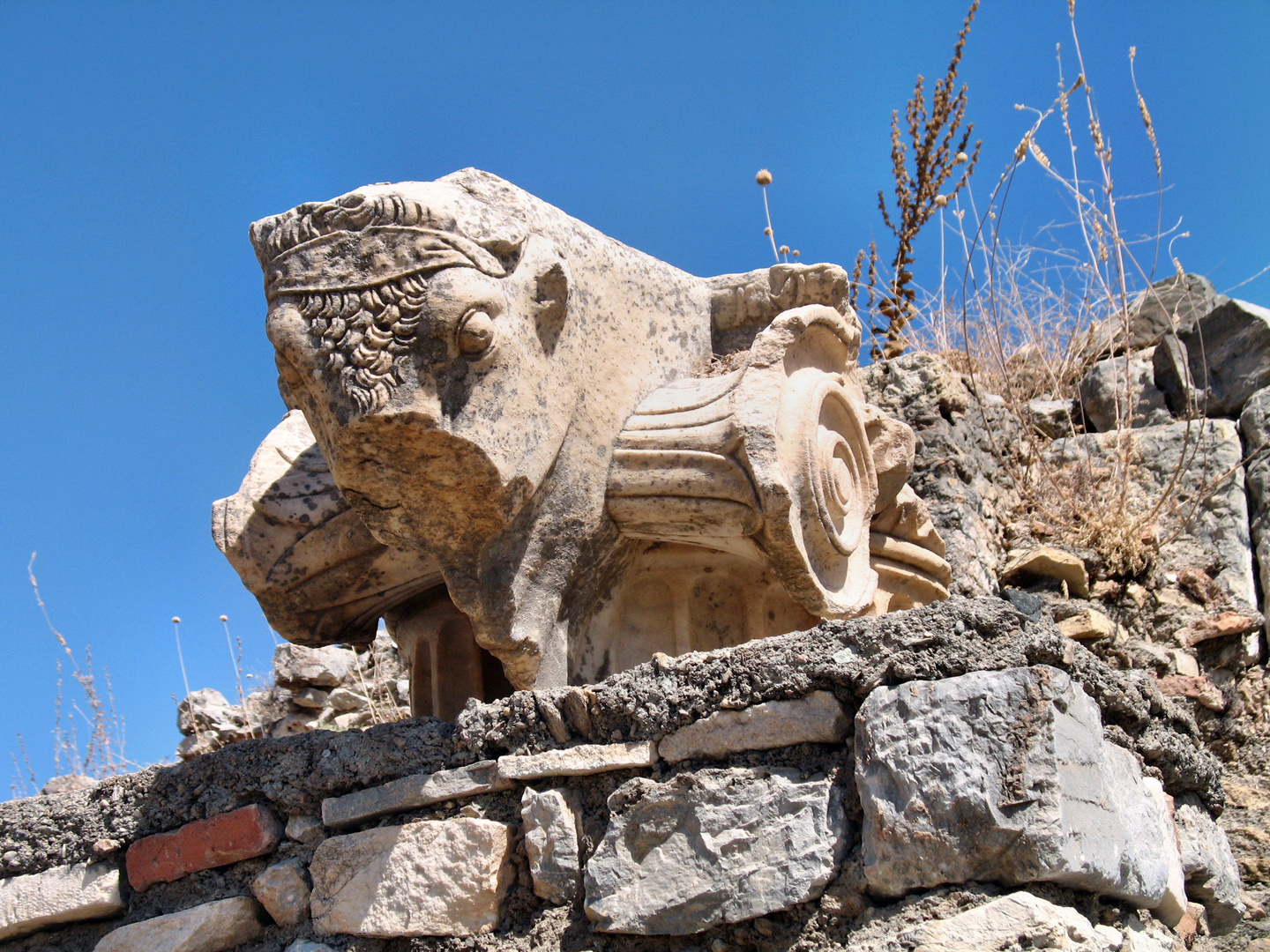 Alte Skulptur