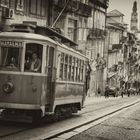 alte Straßenbahn in Porto